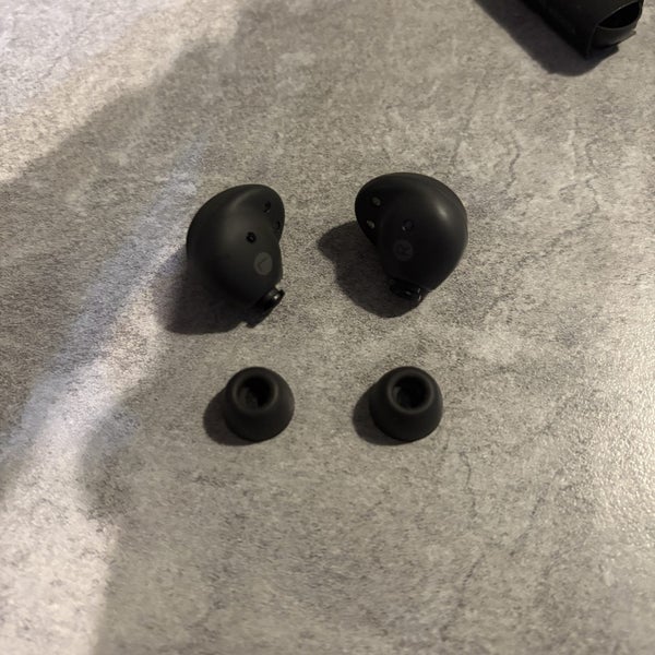 Samsung Galaxy Buds2 Pro Mint Condition SM-R510 Carousel 8
