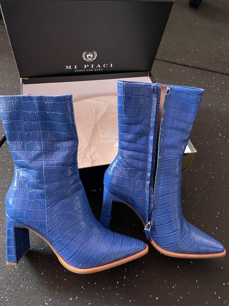 NEW Mi Piaci Sapphire Blue Ankle Boots Carousel 1