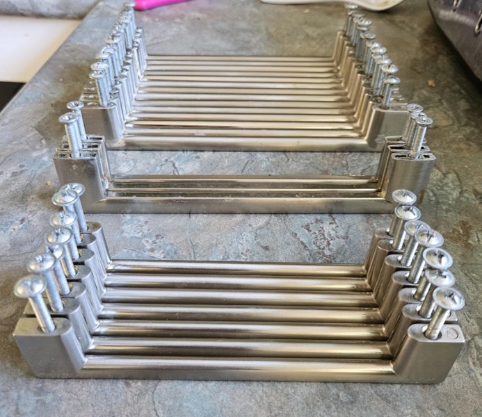Nouveau hinges and handles Carousel 1