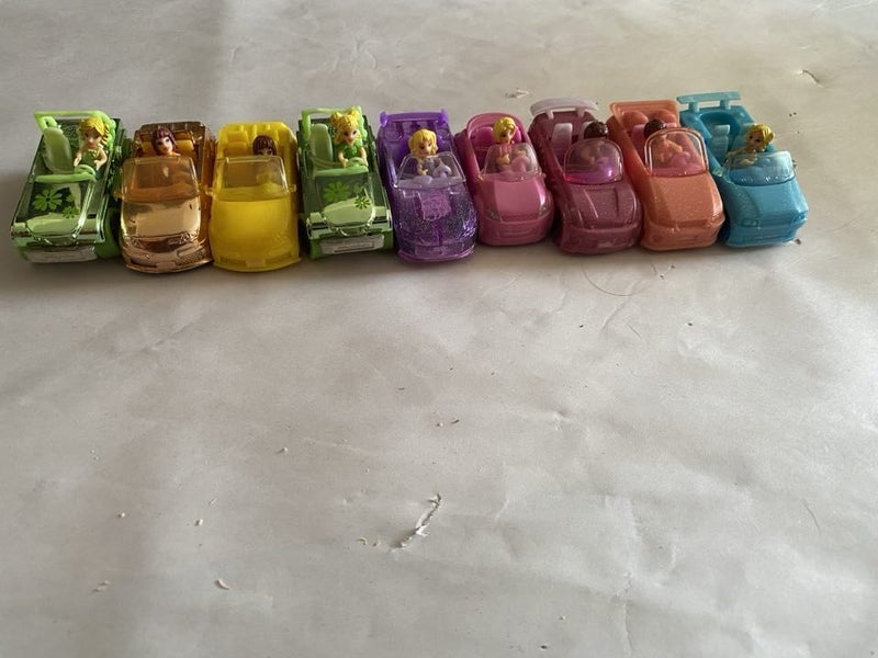 Polly Pocket cars and mini Polly pocket dolls Carousel 1
