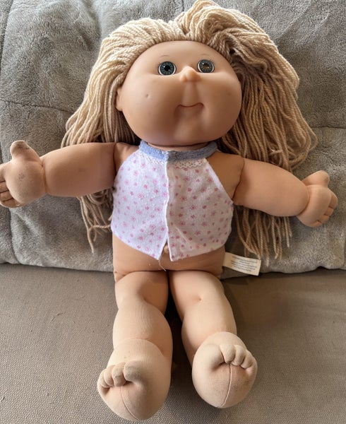 2004 Play Along Kids Cabbage Patch Doll Carousel 1