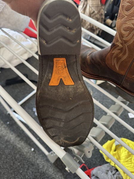ARIAT BOOTS Carousel 2