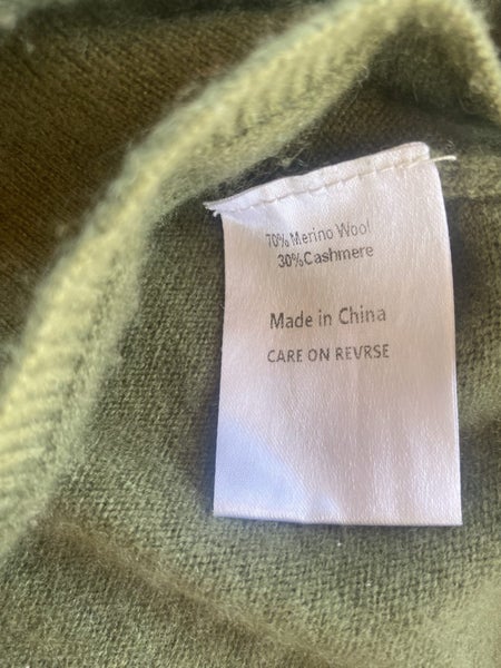 Ruby knitted Vest - Merino and Cashmere Carousel 2