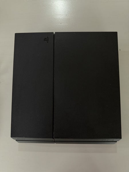 PlayStation 4 Bundle – Mint Condition Carousel 2