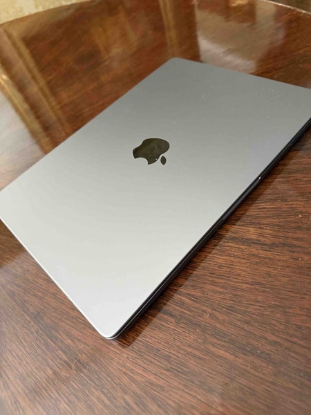 Apple 14" MacBook Pro: Apple M2 Max chip with 12_core CPU, 38_core GPU, 96GB mem Carousel 2