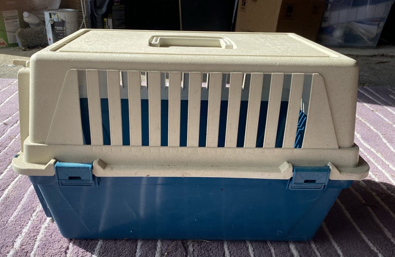 Cat carry cage Carousel 2