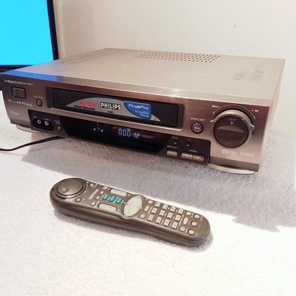 Philips VHS Video Cassette Recorder (VHS Player) FAULTY Carousel 1