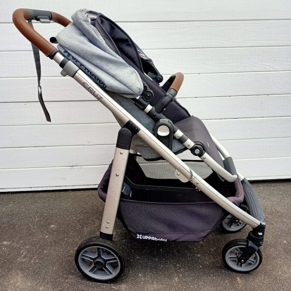 UPPAbaby Cruz Carousel 2