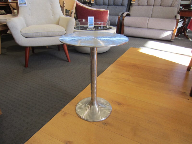 Retro Aluminium Side Table Carousel 2