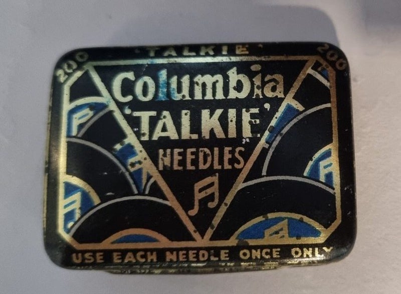 Gramophone Steel needle tin full of unused needles Carousel 2