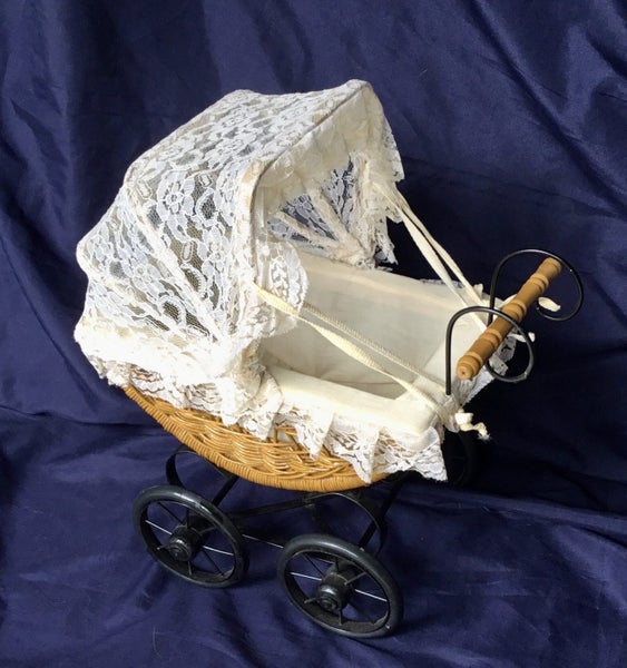 Decorative Doll’s Pram Carousel 1