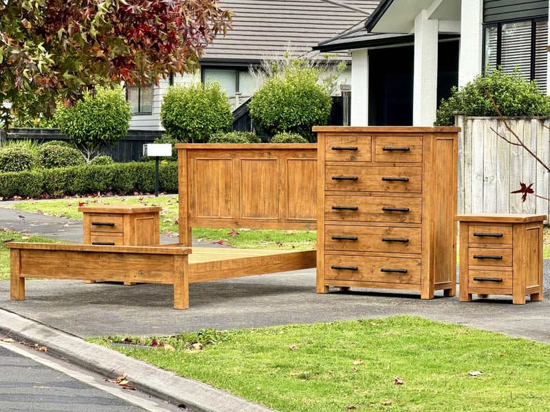 $1 RESERVE! ABSOLUTELY STUNNING ‘INDUSTRIAL’ SOLID WOOD QUEEN SLAT BED FRAME! Carousel 20