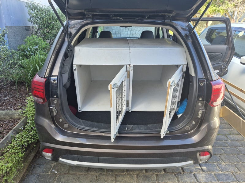 Dog travel crates, Outlander or Rav 4 Carousel 2