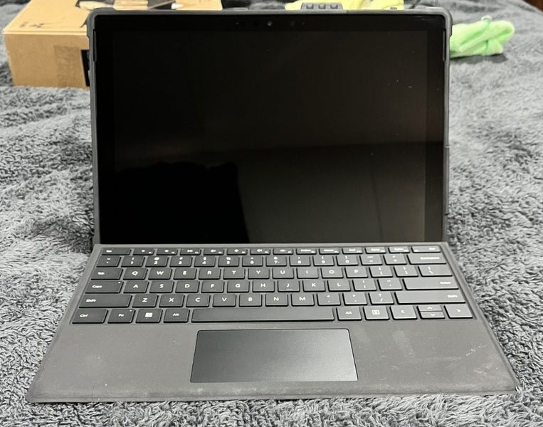 Microsoft Surface Pro 7 Carousel 1