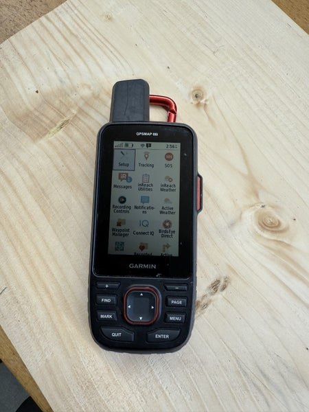 Garmin GPSMAP 66i Carousel 1