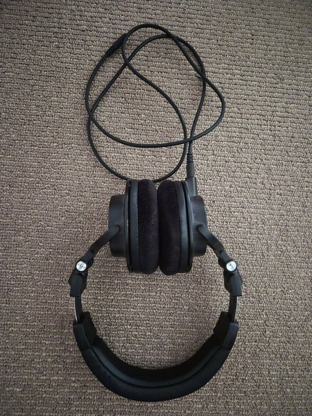 Audio-technica headphones ath-m50x Carousel 2