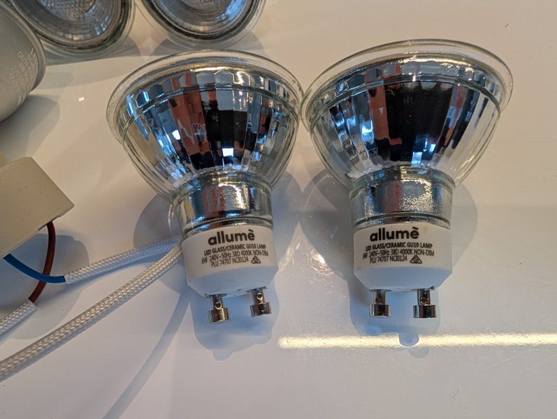 LED light bulbs 240 Volt Carousel 3