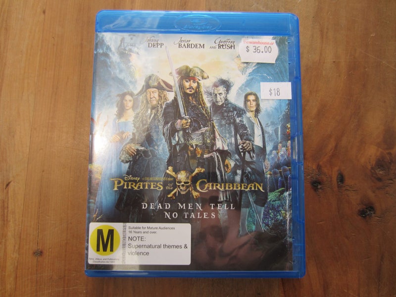 Pirates of the Caribbean: Dead Men Tell No Tales (Blu-ray) Carousel 1