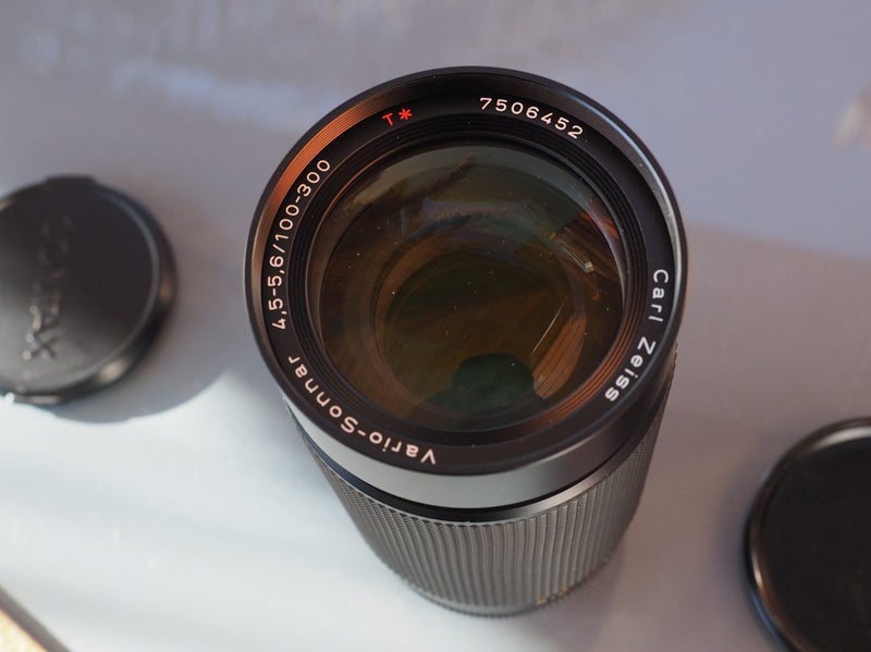 Contax Zeiss Vario-Sonnar- T 100-300mm f4.5-5.6 MINT! Carousel 2