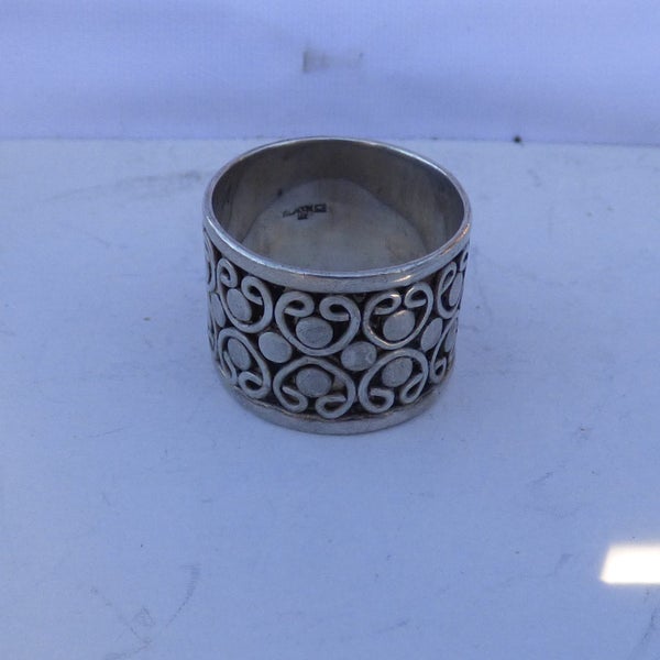 beautiful sterling silver decorative cigar band Carousel 1