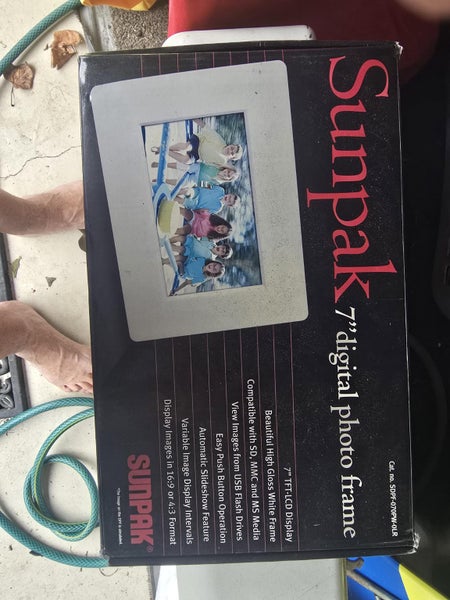 Sunpak 7"Digital photo Frame Carousel 1