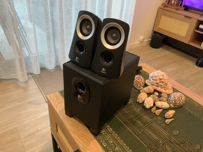 Logitech Z313 2.1 PC Speakers $1.00 reserve Carousel 1