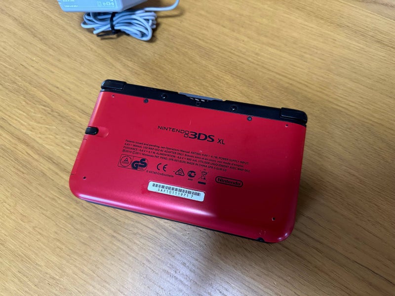 $1 Res - Nintendo 3DS XL Console (Red) + Genuine Power Adapter Carousel 9
