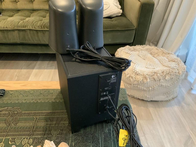 Logitech Z313 2.1 PC Speakers $1.00 reserve Carousel 6