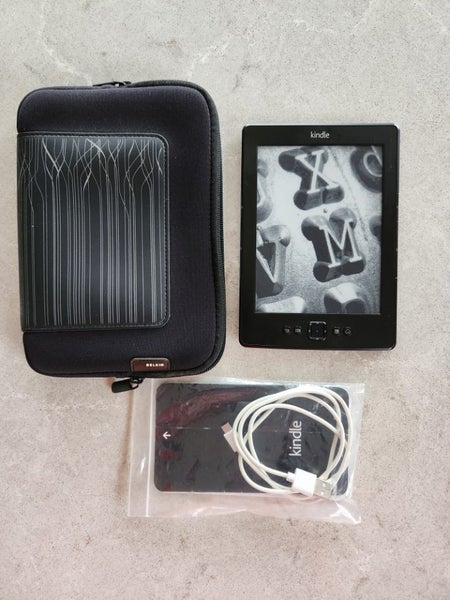 Kindle 4th Gen 6" ebook reader Carousel 3
