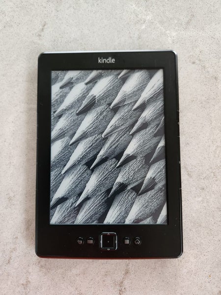 Kindle 4th Gen 6" ebook reader Carousel 1
