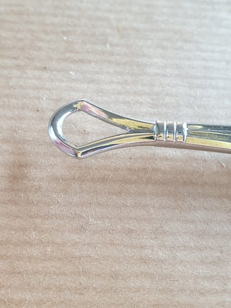 Vintage Lorgnette Silver Tone, Some Magnification. Great Condition, So Shiny !! Carousel 16