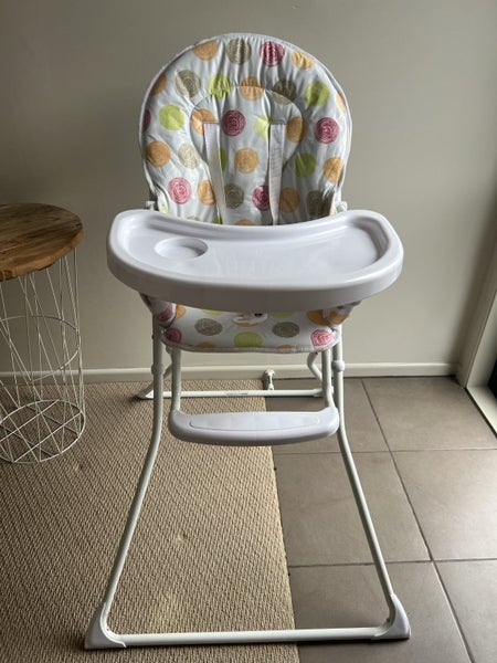 Babywise Fold Flat Highchair Carousel 1