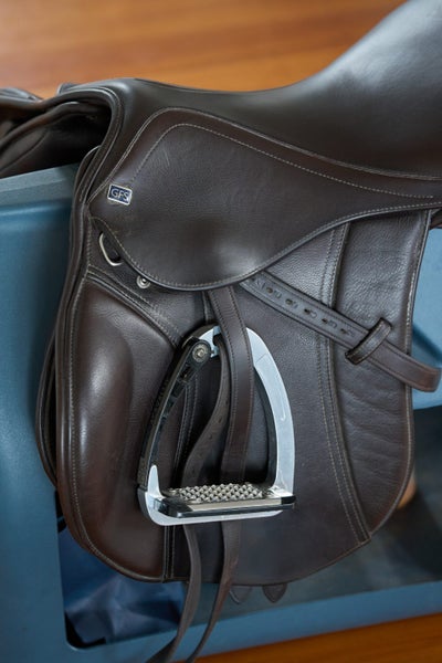 Saddle GFS 16.5"62863873562883113