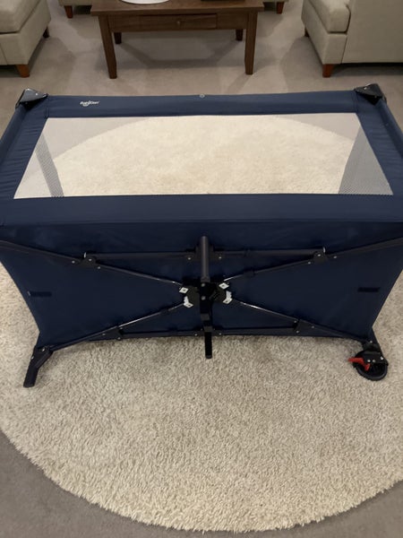 Travel cot - Baby Dan Carousel 4