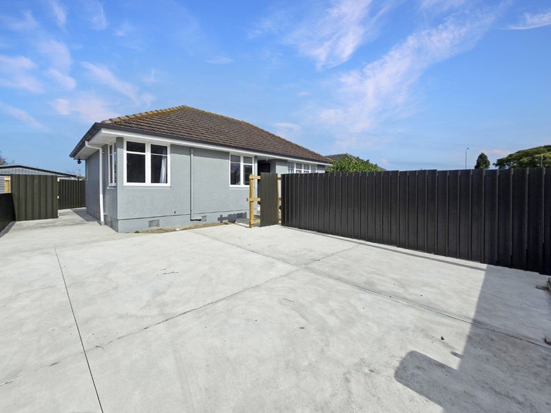 Image 1 of 18