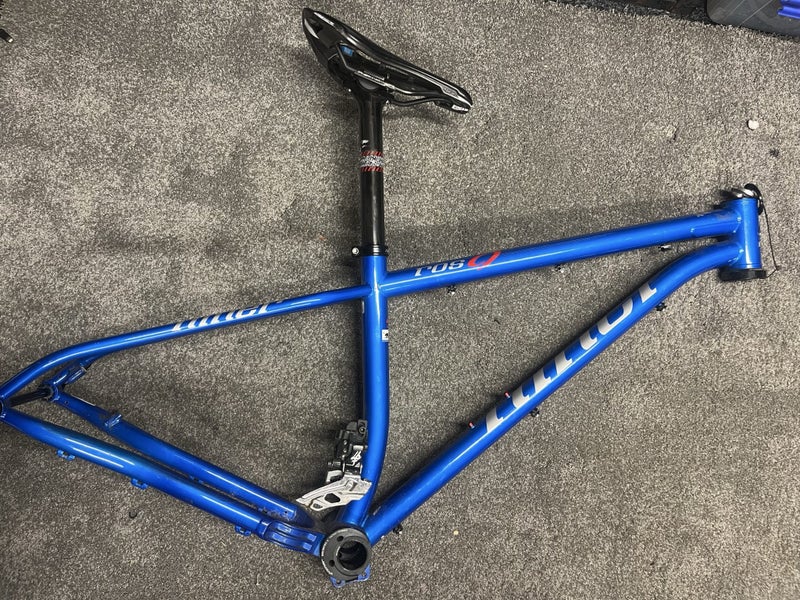 Niner ROS 9 Frame Small Carousel 1
