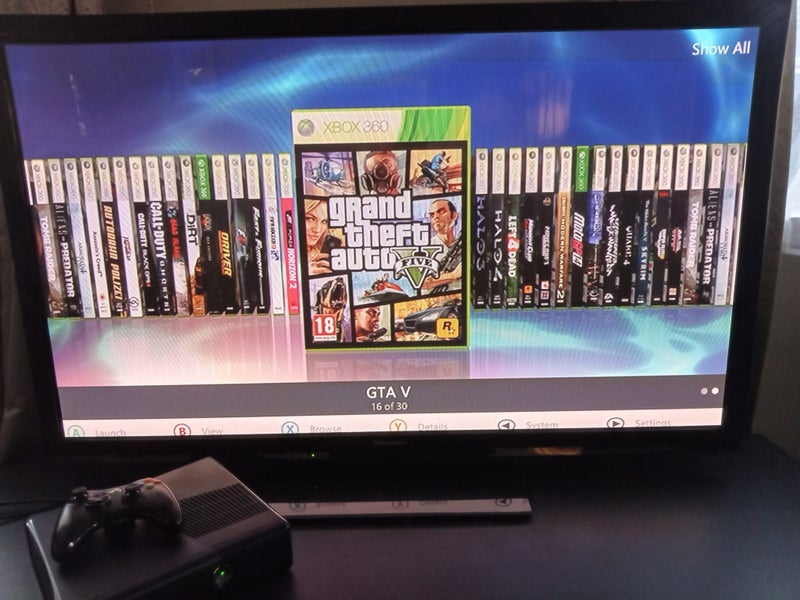 RGH3 xbox 360 slim+Controller and power lead Carousel 2