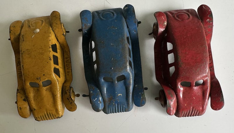 Vintage 1940s toy cars Carousel 2