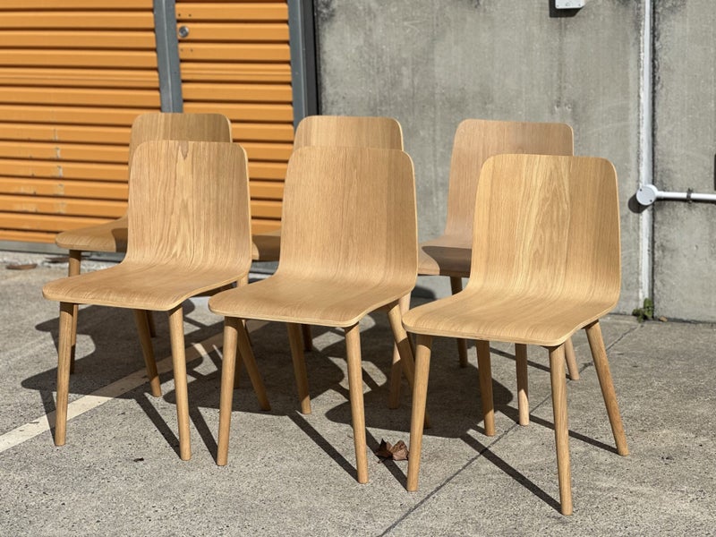MAGNIFICENT CUCHI "SKETCH TAMI" OAK DINING CHAIRS X6 Carousel 2