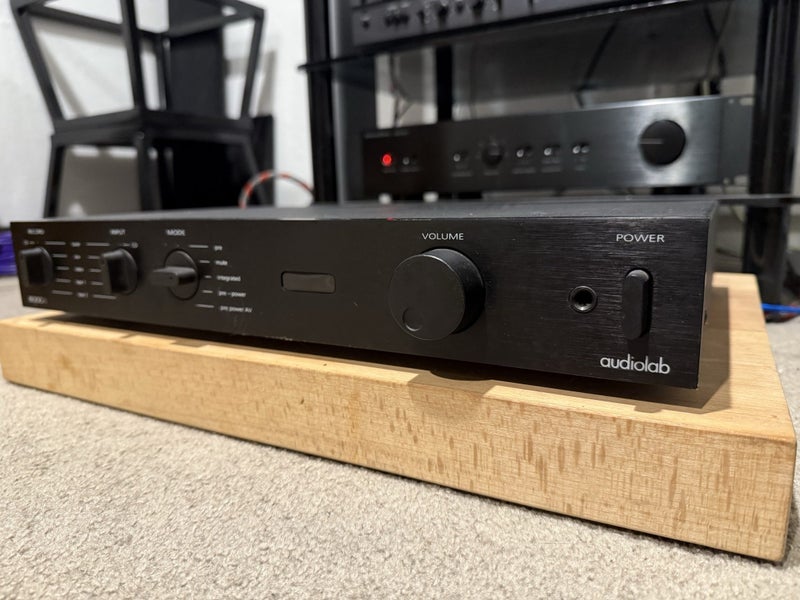 Audiolab 8000s Amplifier Carousel 1