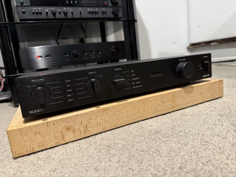 Audiolab 8000s Amplifier Carousel 2