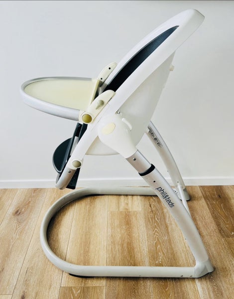 Phil&teds highpod high chair Carousel 2
