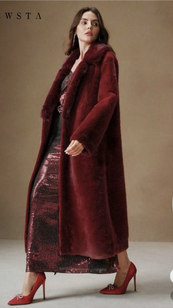 Luxury Woman oversized coat Carousel 2