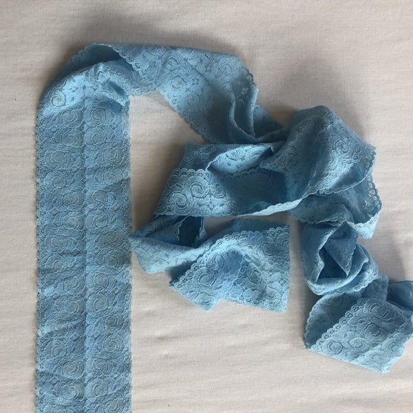 Vintage Blue Stretch Lace $1 No Reserve Carousel 1