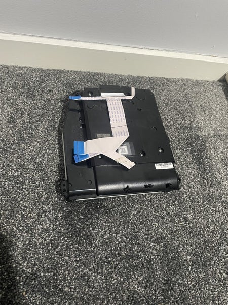 PS4 slim disk drive Carousel 1