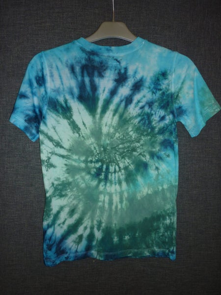 Tie Dye T shirt Carousel 2