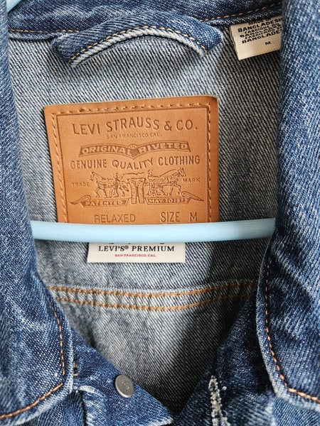 Levi Relaxed Denim Jacket. Carousel 2