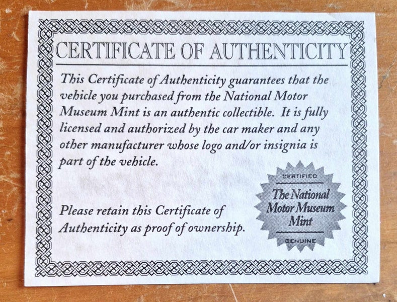 1925 Model T Roadster - 1:32 Scale - National Motor Museum Mint - Superb Model Carousel 11
