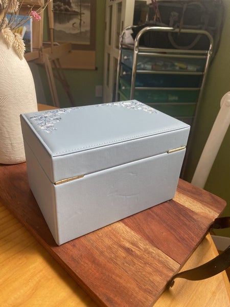 Jewellery box Carousel 12