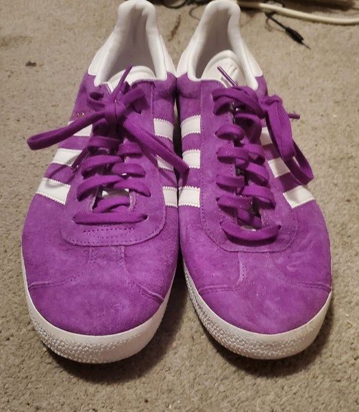 RARE Adidas Gazelle Purple Suede – Size 10 US – Mint Condition! Carousel 2